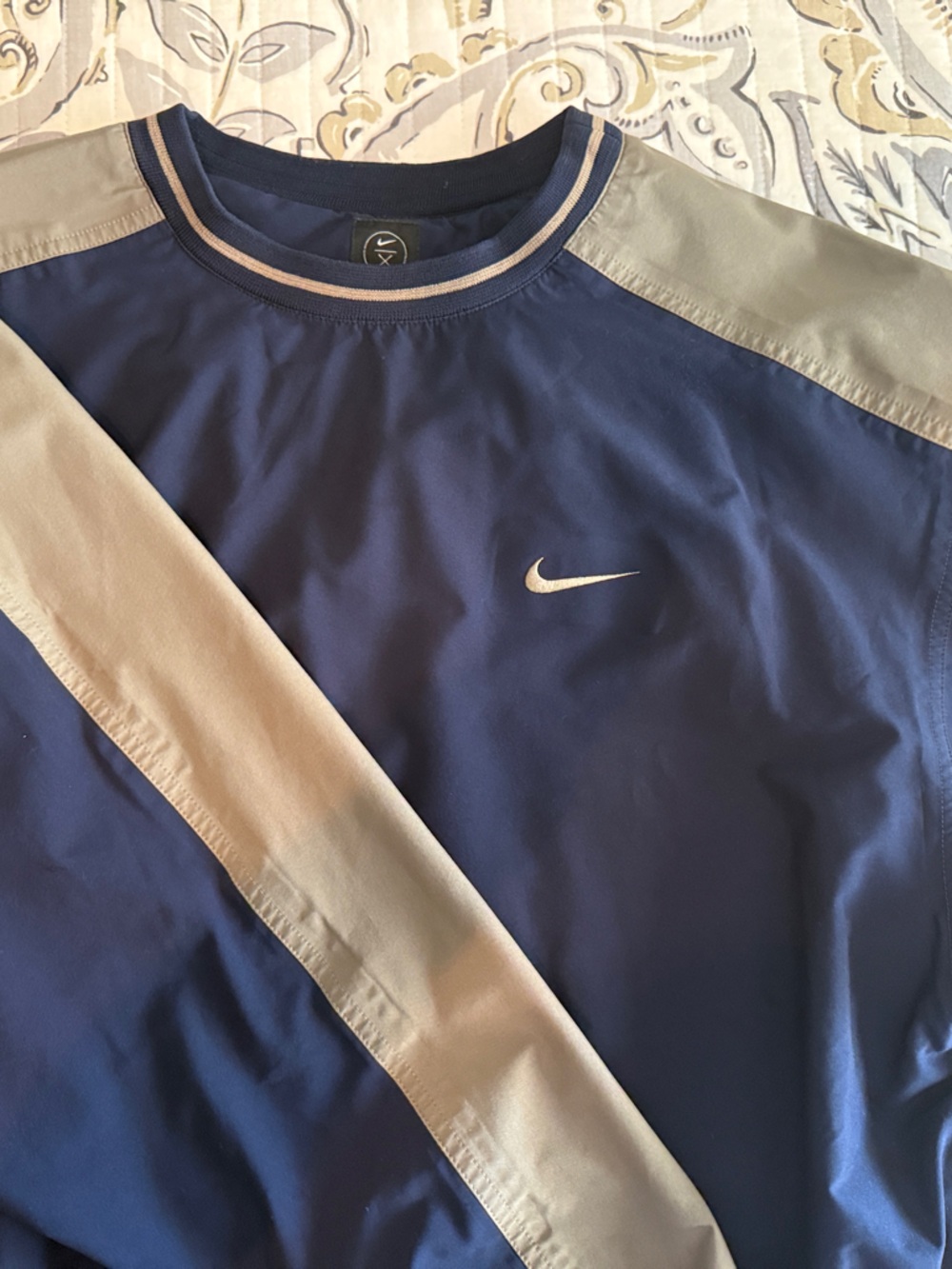 Nike Navy and Gray Lightweight Training Shirt Jacket